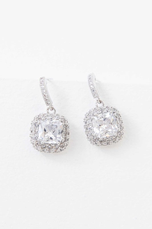 Soigne Drop Earrings