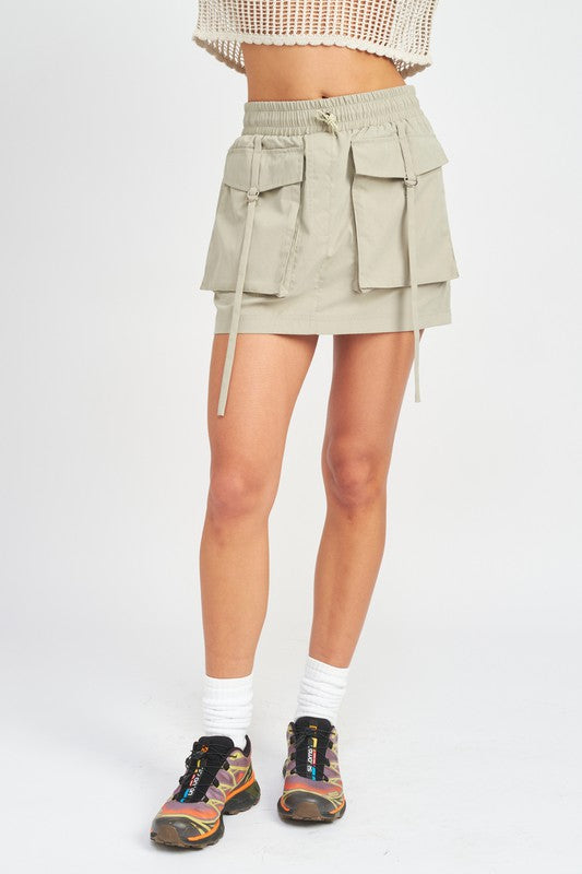 CINCHED WAIST CARGO MINI SKIRT