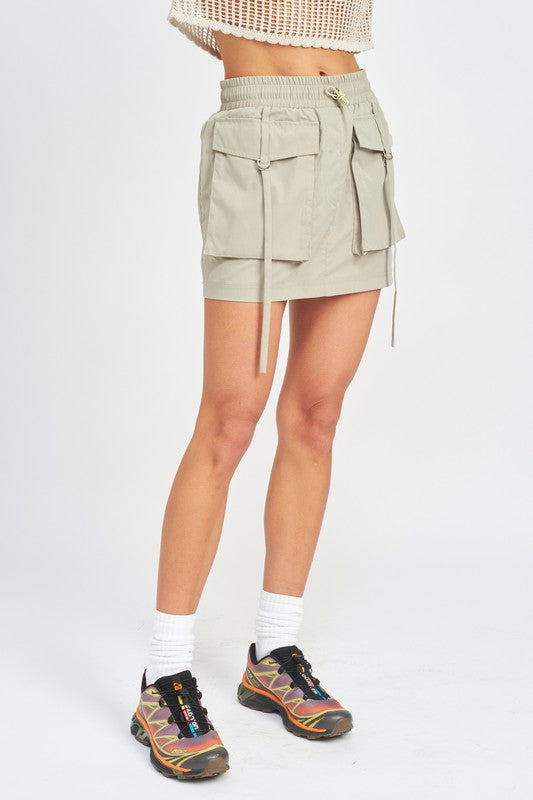 CINCHED WAIST CARGO MINI SKIRT