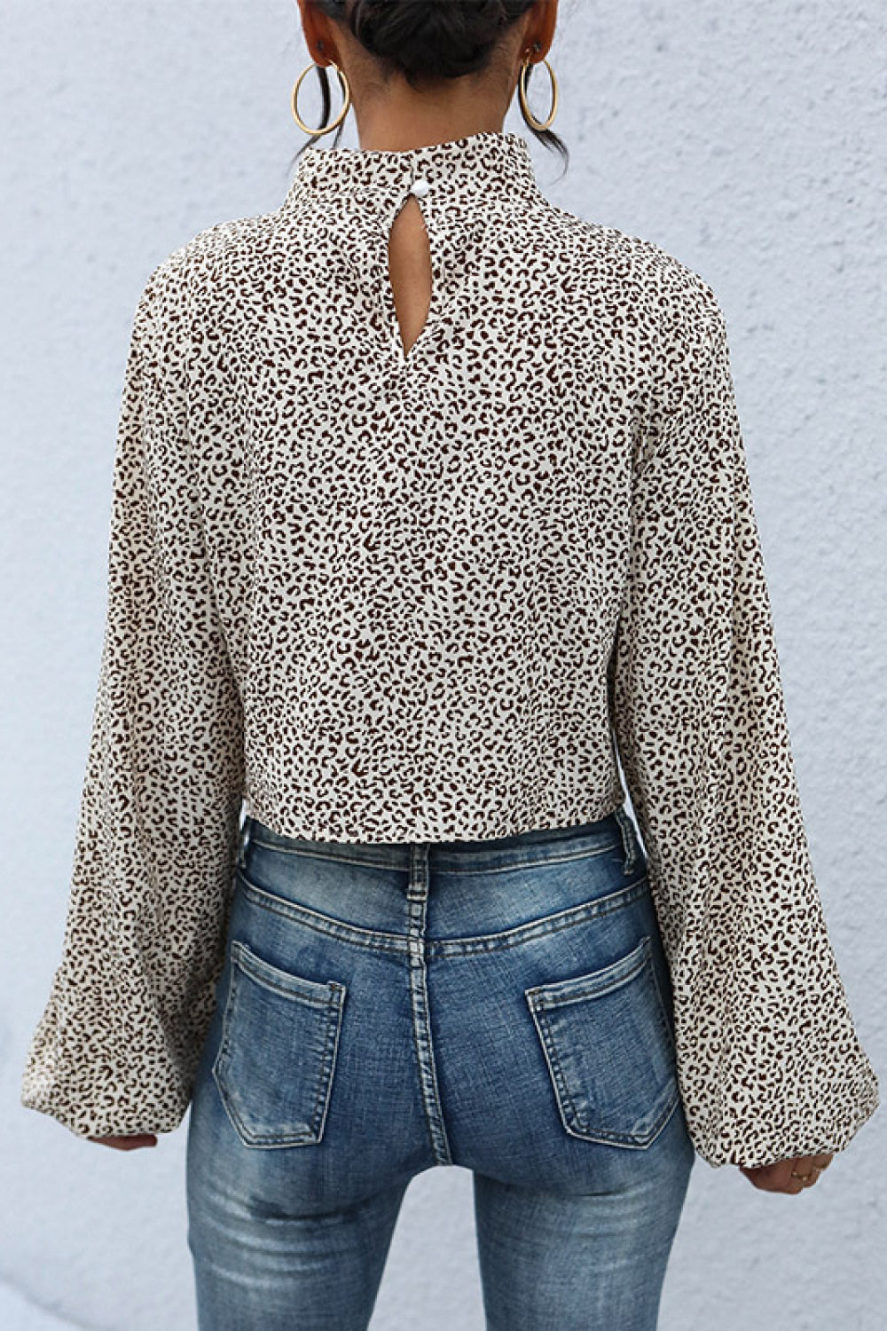 Perfee Leopard Print Mock Neck Crop Top