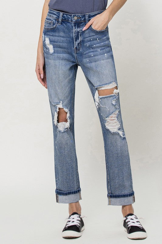 STRETCH BOYFRIEND JEANS W PAINT SPATTER DETAIL AND