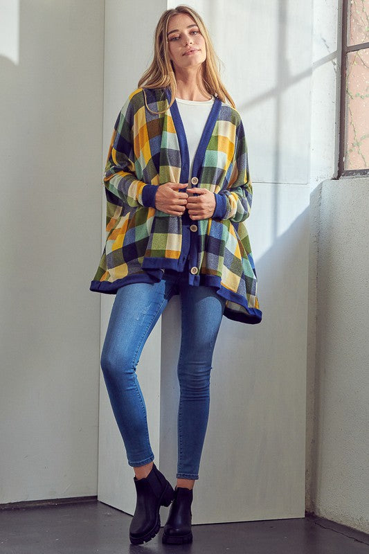 PLUS PLAID BUTTONDOWN BOXY CARDIGAN