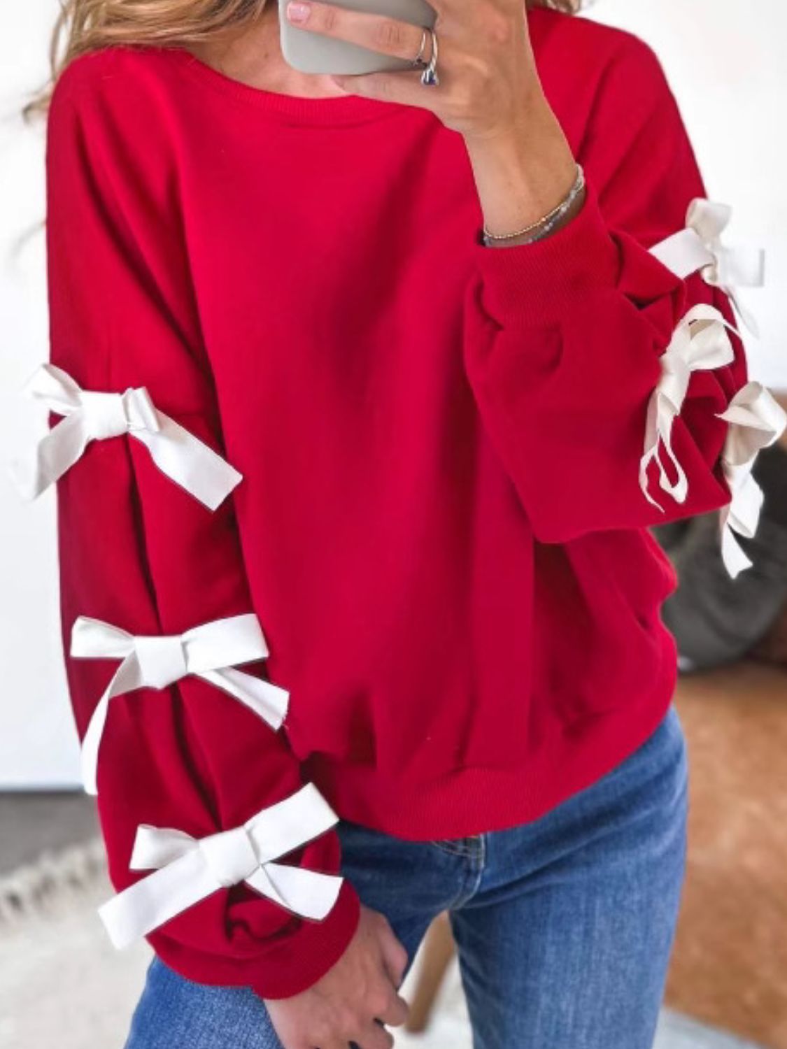 Contrast Bow Round Neck Long Sleeve Sweatshirt