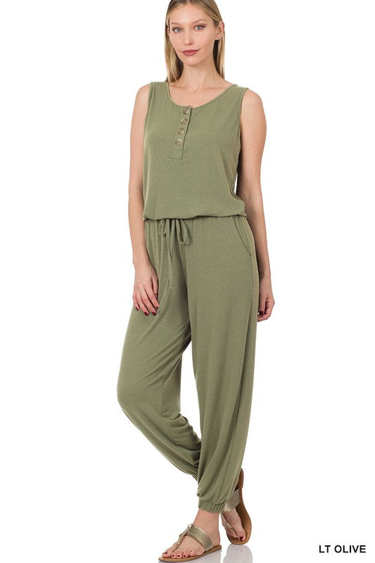 SLEEVELESS JOGGER JUMPSUIT