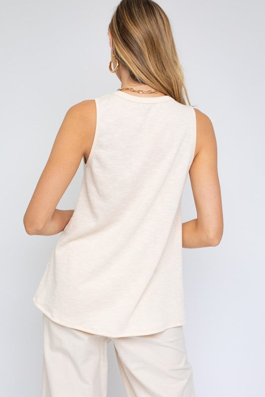 SLEEVELESS RUCHING TOP