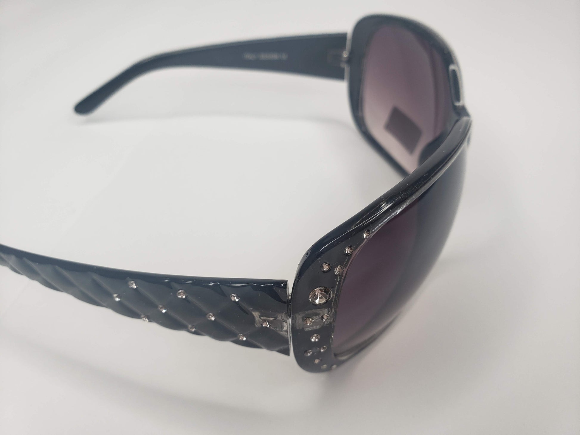 Bejeweled Gradient Sunglasses - Touch Me Textures