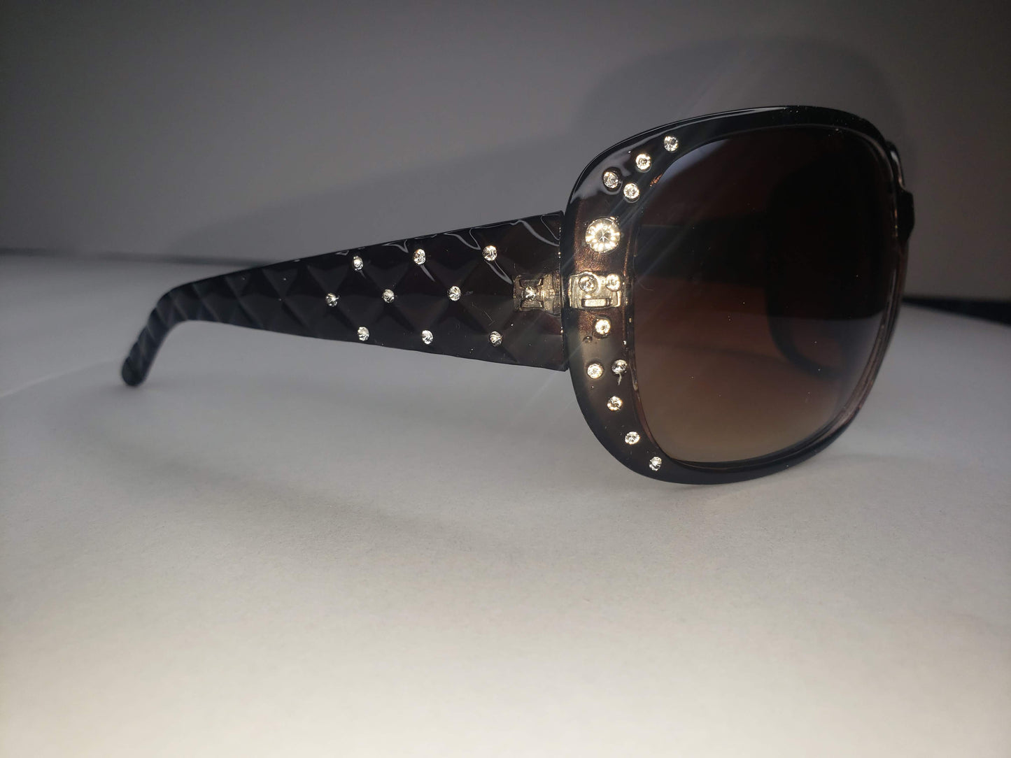 Bejeweled Gradient Sunglasses - Touch Me Textures