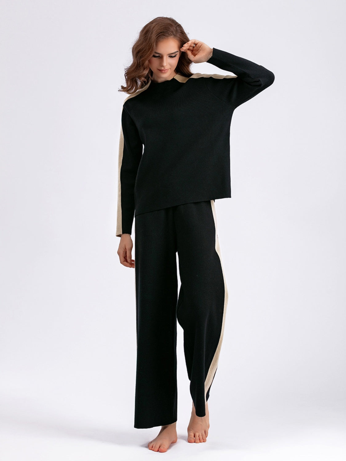 Contrast Sweater and Knit Pants Set