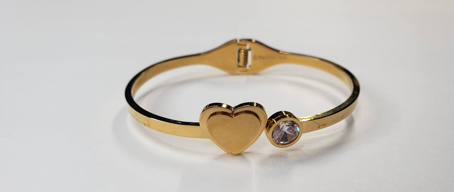 Stainless Steel Gold Cubic Zirconia Heart Cuff Bracelet Size: 2.5" - Touch Me Textures