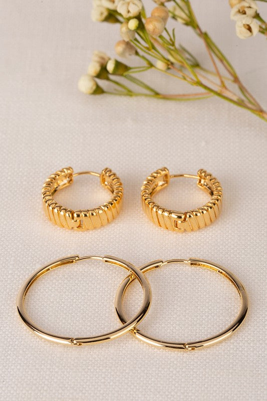 Classic hoop earring set - Touch Me Textures