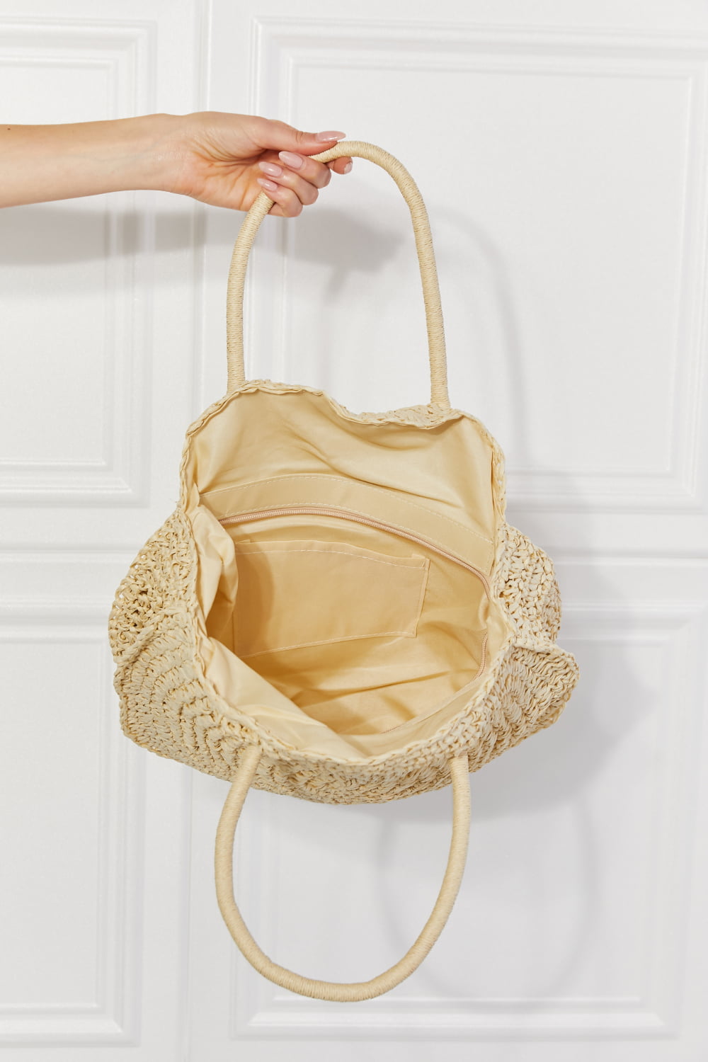 Justin Taylor Beach Date Straw Rattan Handbag in Ivory - Touch Me Textures